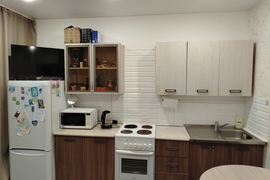 Однушка в Тихвине.
